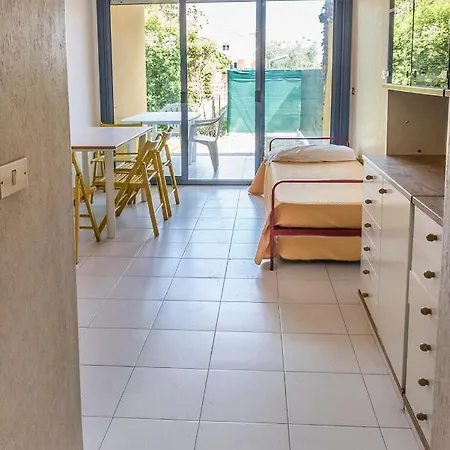 M53 - Marcelli, Bilocale Con Giardino A 100 Mt Dal Mare Apartment Marcelli